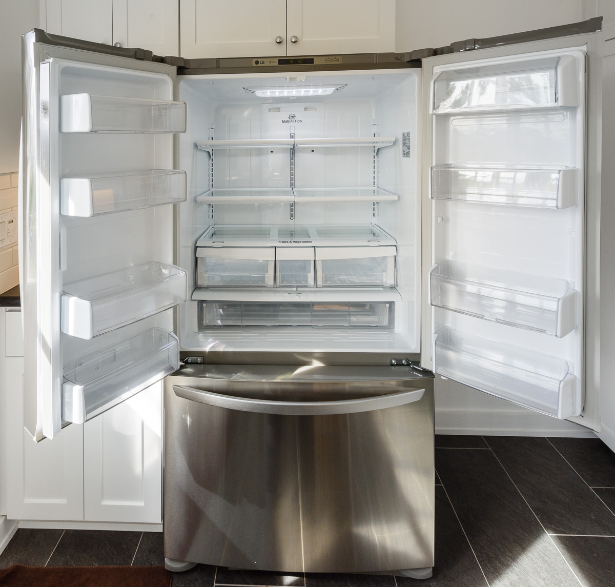  Large new French door style fridge / freezer with ice maker 